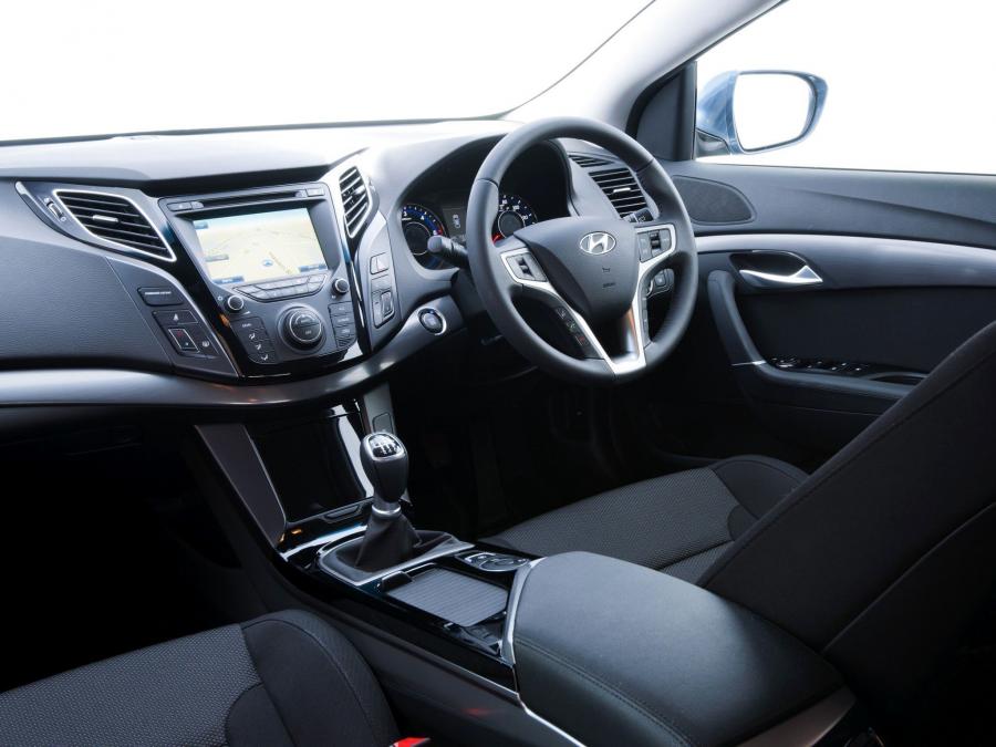  Hyundai i40 Station Wagon Blue Drive 2011 года  (UK) (фото 52 из 53)